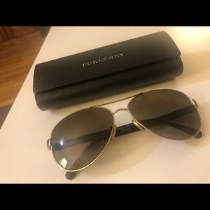 Burberry Polarized Sunglass